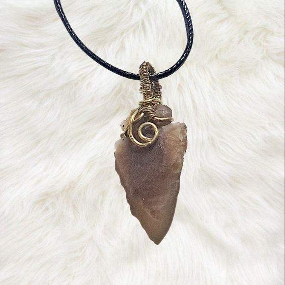 .Natural Stone Hand-Wired Obsidian Arrowhead  Arrowhead with Black Cord Necklace - Picture 4 of 5